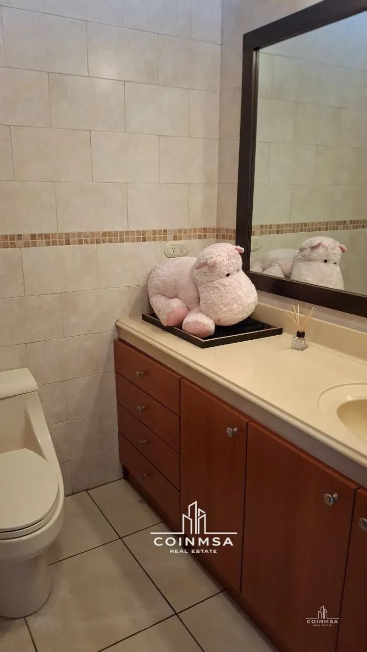 Apartamento en venta en zona 10 — Apartamento en Venta en Zona 10, Guatemala, Ciudad — foto 6 de 11