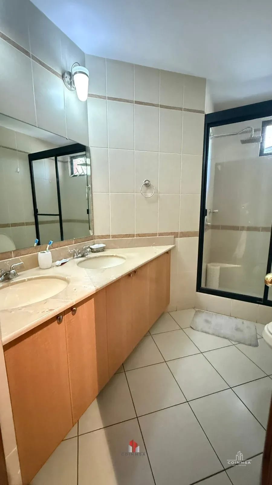 Apartamento amueblado en Renta zona 14 / Real de las Américas — Apartamento en Alquiler en Real de Las Américas, Zona 14, Guatemala, Ciudad — foto 10 de 11