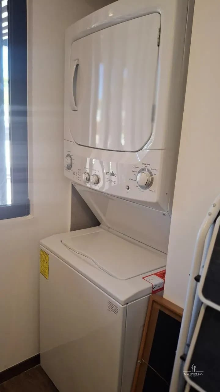 Apartamento amueblado en Renta zona 10 — Apartamento en Alquiler en Brunelo, Zona 10, Guatemala, Ciudad — foto 4 de 14