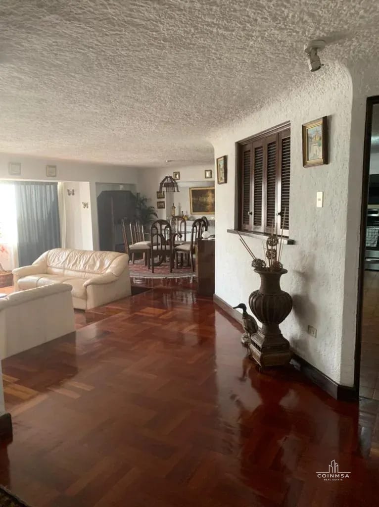 Apartamento amueblado en renta y venta zona 10 — Apartamento en Alquiler en Santa Clara Las Cañas, Zona 10, Guatemala, Ciudad — foto 3 de 13