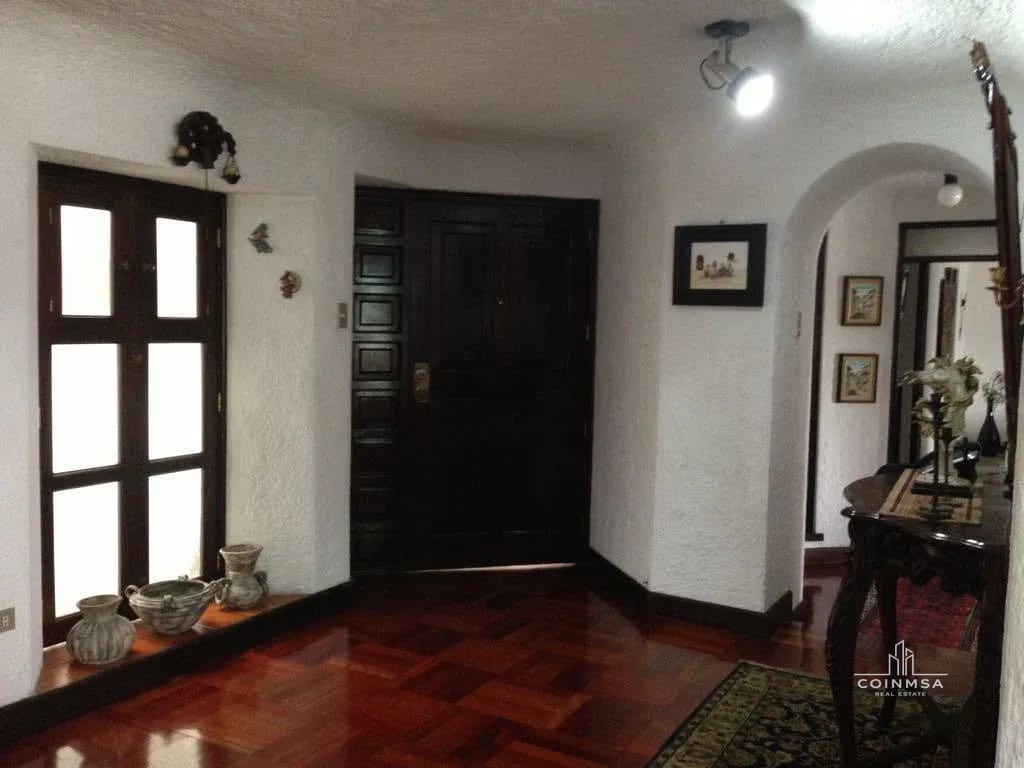 Apartamento amueblado en renta y venta zona 10 — Apartamento en Alquiler en Santa Clara Las Cañas, Zona 10, Guatemala, Ciudad — foto 5 de 13