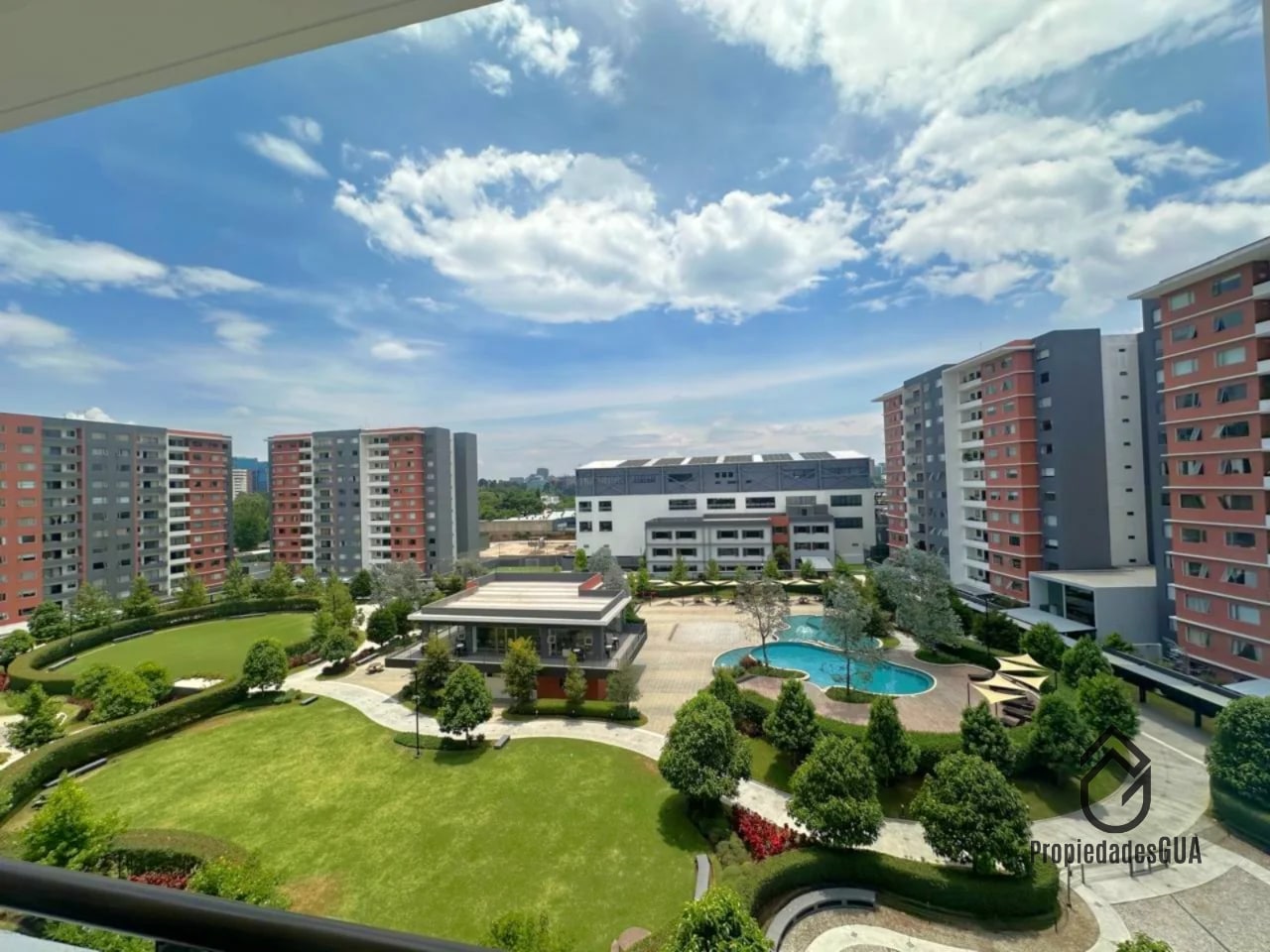 Apartamento con jardín acepta mascota - 2