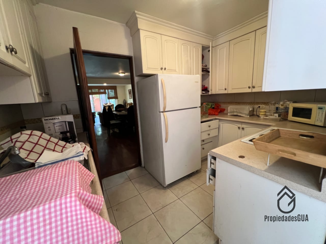Apartamento CON JARDIN aceptan mascotas para inversión — Apartamento en Venta en Zona 10, Guatemala, Ciudad — foto 5 de 11