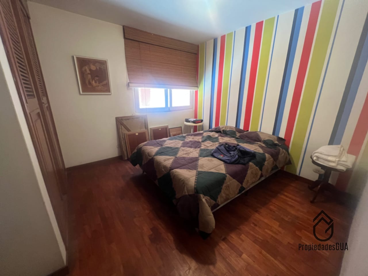 Apartamento CON JARDIN aceptan mascotas para inversión — Apartamento en Venta en Zona 10, Guatemala, Ciudad — foto 9 de 11
