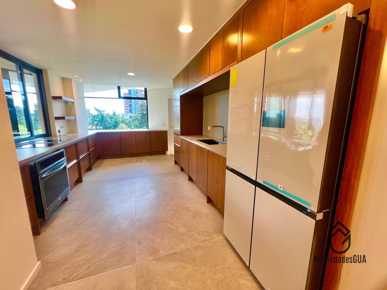 Apartamento amplio remodelado — Apartamento en Venta en Zona 14, Guatemala, Ciudad — foto 2 de 13