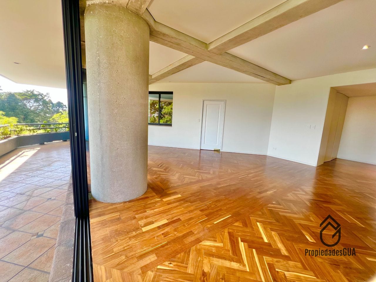 Apartamento amplio remodelado — Apartamento en Venta en Zona 14, Guatemala, Ciudad — foto 1 de 13