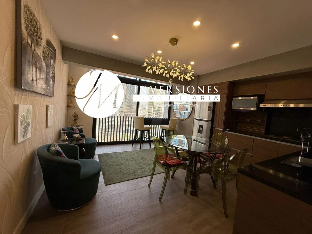 Apartamento en Renta Amueblado en Zona 4 - Image 1