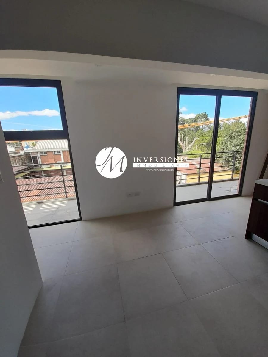 Apartamento de 1 Dormitorio en Renta Zona 10 - Image 3