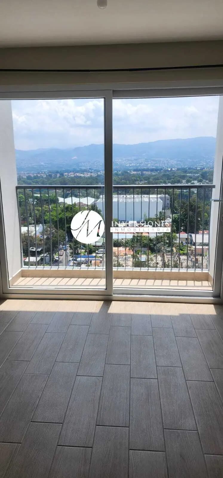 APARTAMENTO EN RENTA DE 2 DORMITORIOS EN ZONA 12 — Apartamento en Alquiler en Zona 12, Guatemala, Ciudad — foto 2 de 10