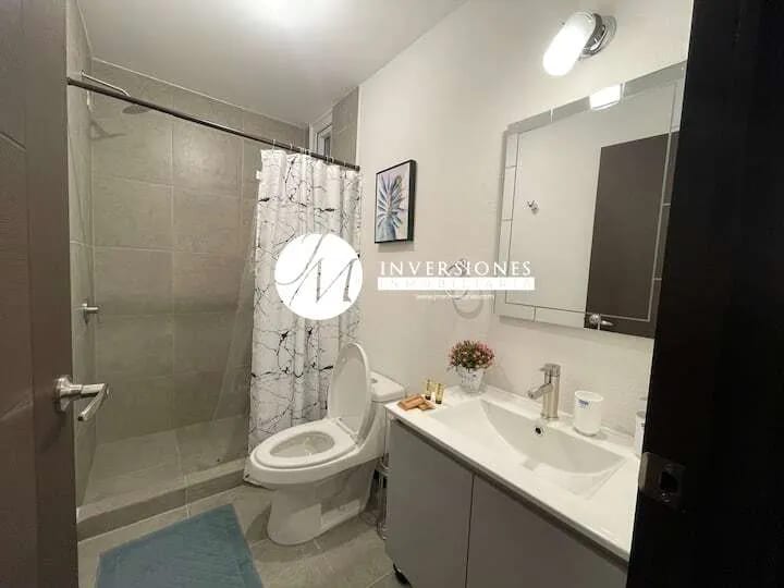 Apartamento en Venta Amueblado En Zona 11 - Image 5