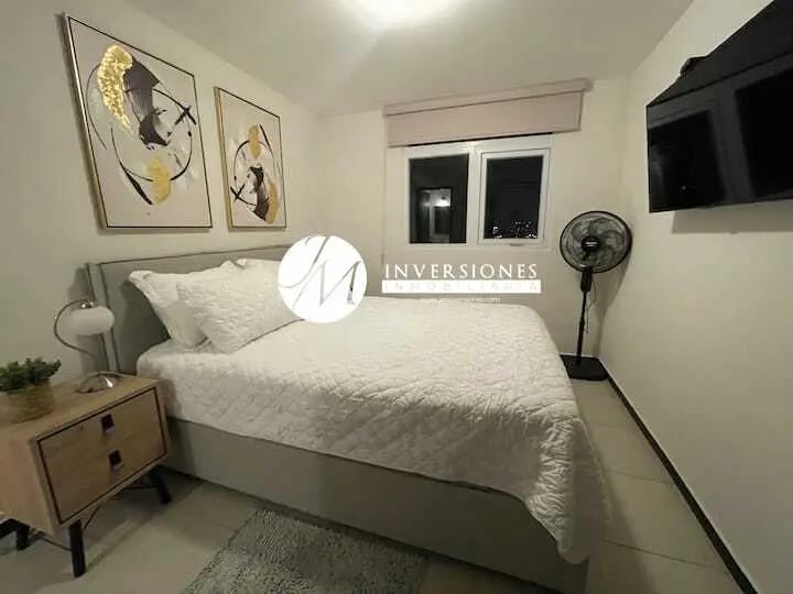 Apartamento en Venta Amueblado En Zona 11 - Image 4