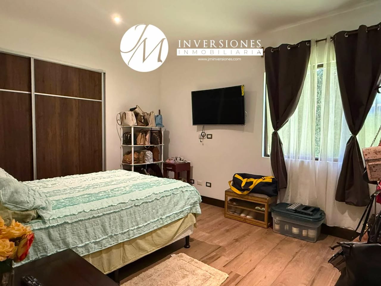 Apartamento en Venta de 3 Dormitorios en zona 10 — Apartamento en Venta en Zona 10, Guatemala, Ciudad — foto 4 de 15