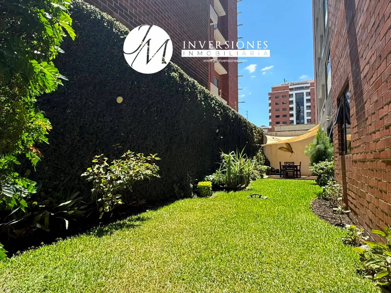 Apartamento en Venta de 3 Dormitorios en zona 10 — Apartamento en Venta en Zona 10, Guatemala, Ciudad — foto 8 de 15