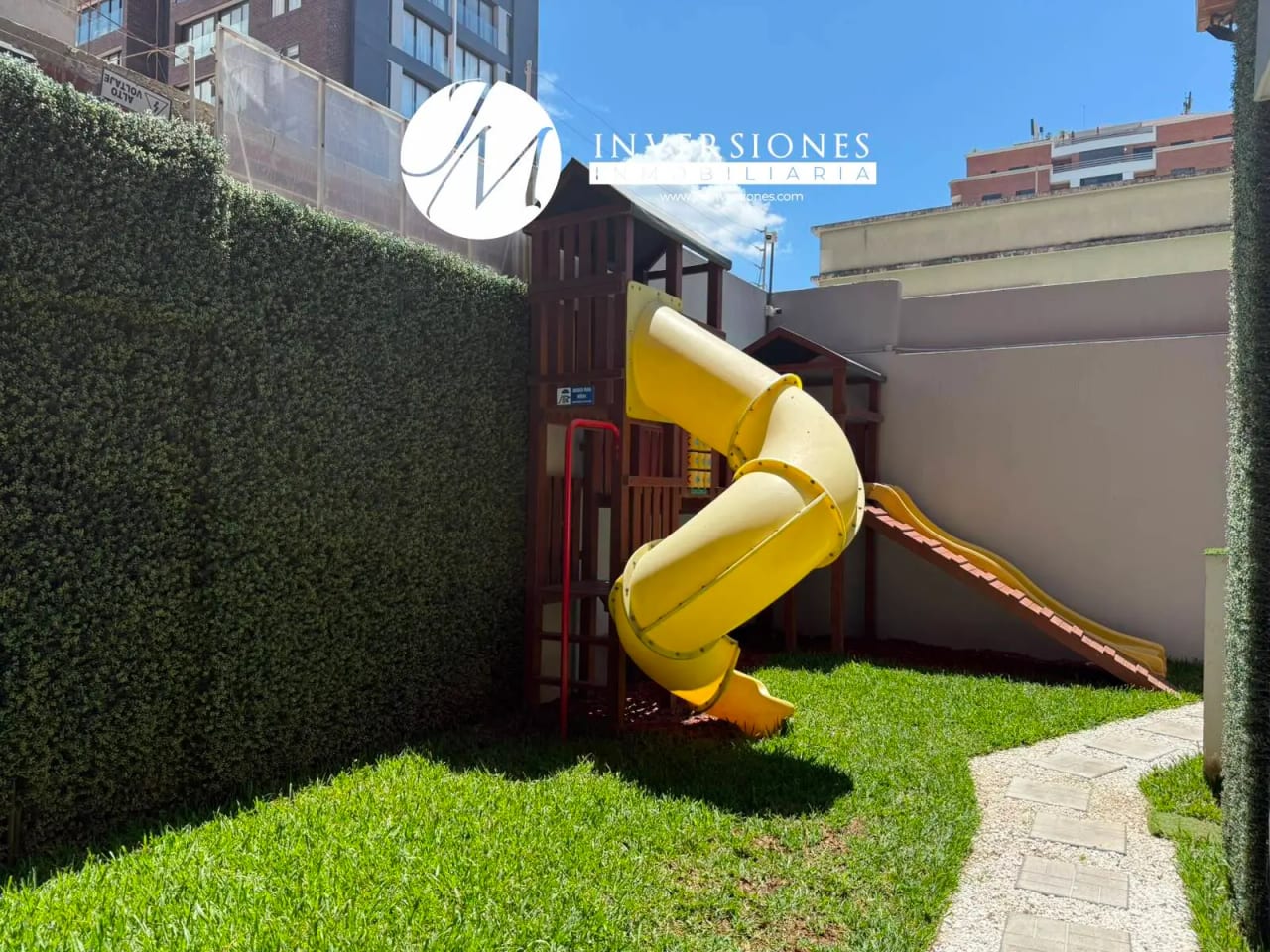 Apartamento en Venta de 3 Dormitorios en zona 10 — Apartamento en Venta en Zona 10, Guatemala, Ciudad — foto 14 de 15