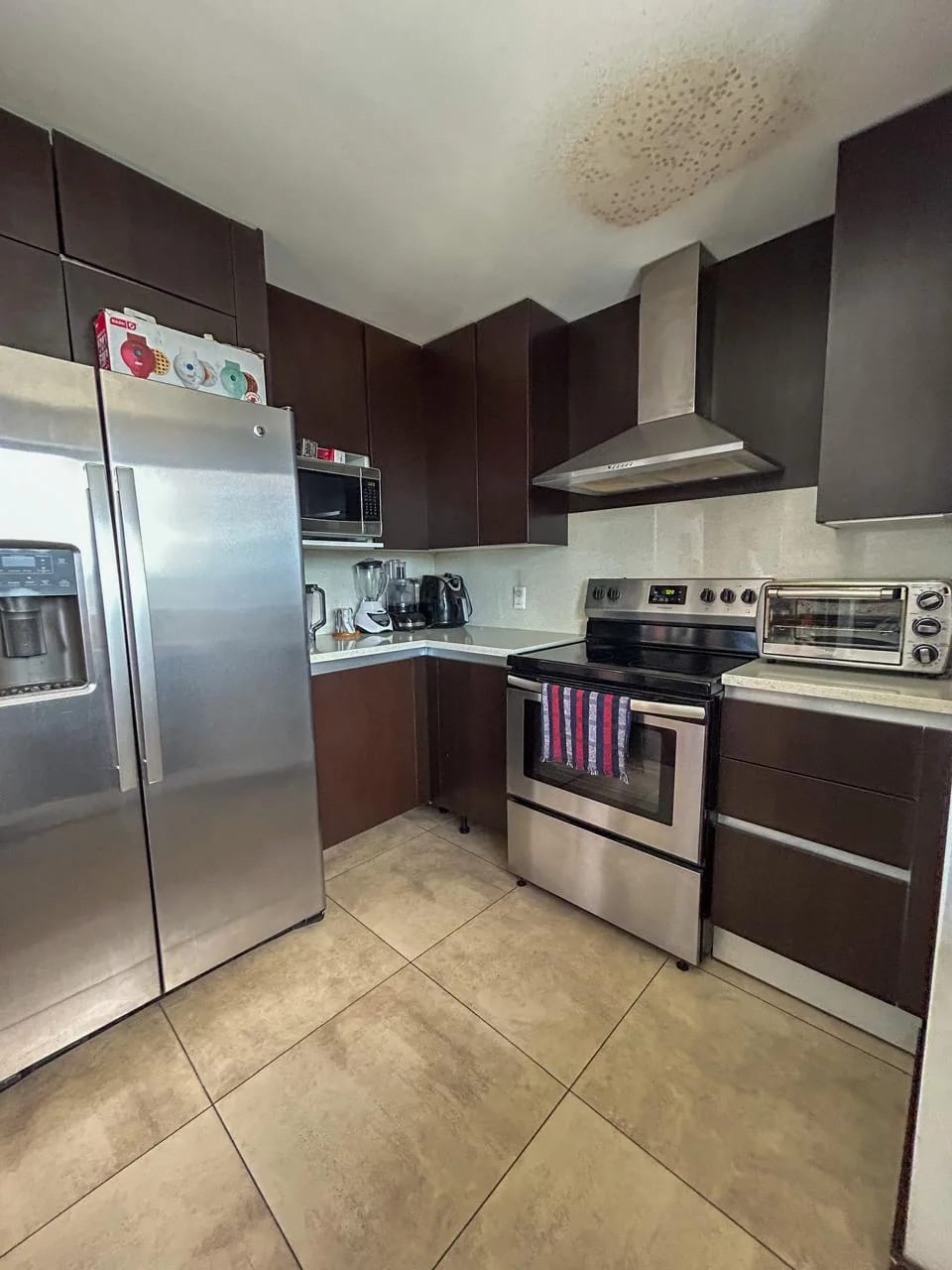 Apartamento en renta de 3 dormitorios en zona 14 — Apartamento en Alquiler en Zona 14, Guatemala, Ciudad — foto 4 de 9