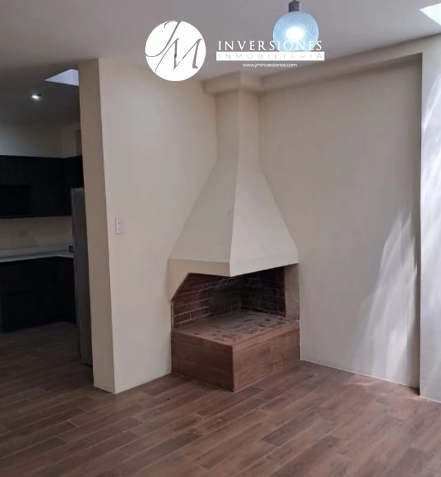Apartamento en Renta de 2 Niveles En Zona 10 — Apartamento en Alquiler en Zona 10, Guatemala, Ciudad — foto 2 de 6
