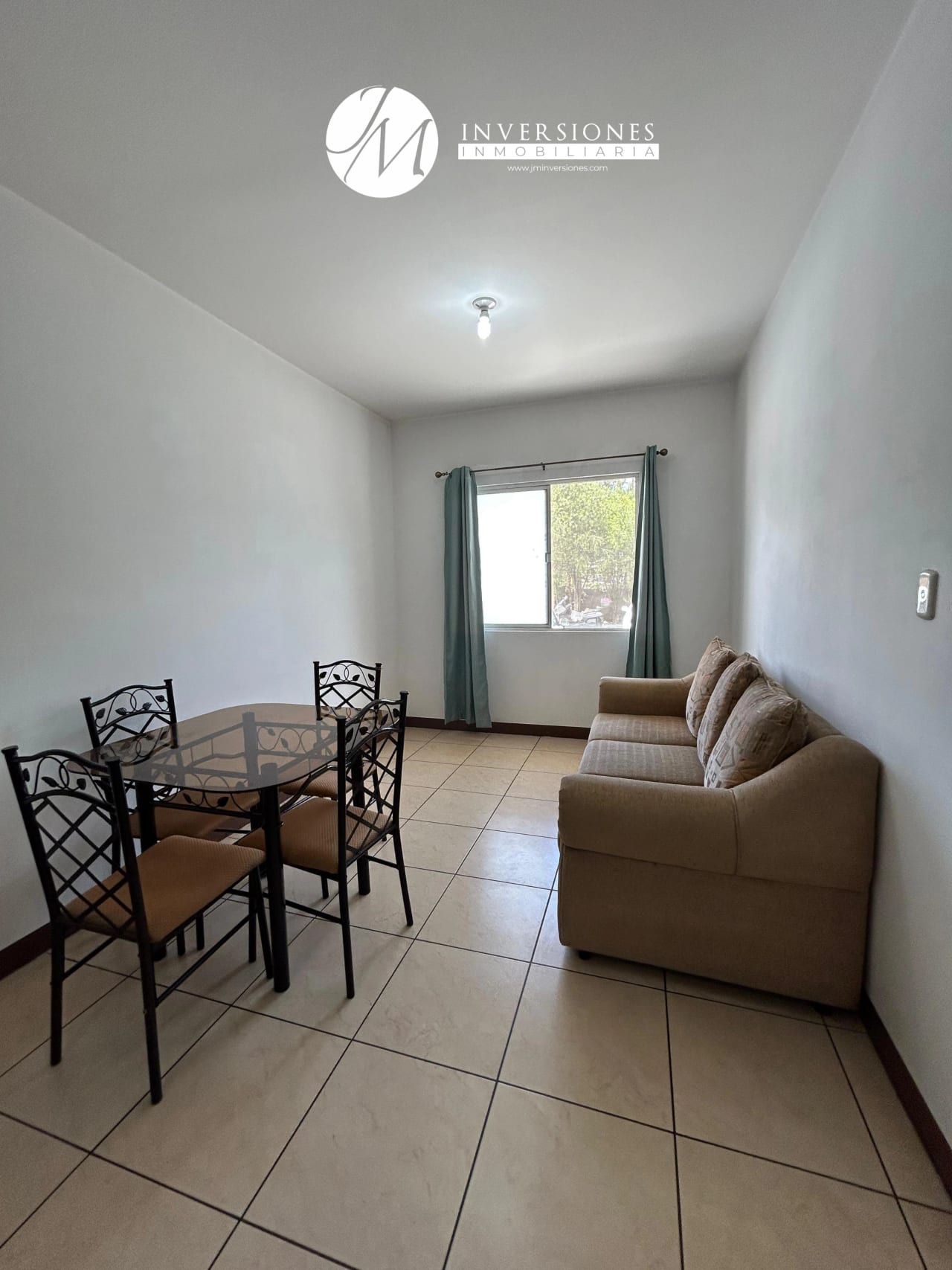 Apartamento en Renta de 2 Dormitorios en Zona 7 — Apartamento en Alquiler en Zona 7, Guatemala, Ciudad — foto 2 de 12