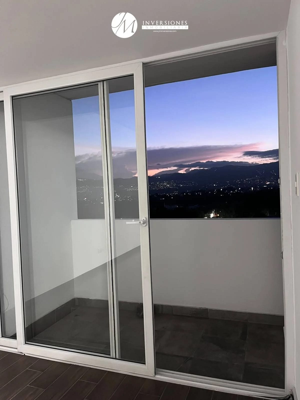 Apartamento en Renta de 2 Dormitorios en zona 12 — Apartamento en Alquiler en Zona 12, Guatemala, Ciudad — foto 5 de 15