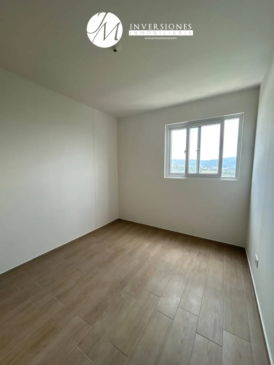 Apartamento en Venta de 2 Dormitorios en zona 12 — Apartamento en Venta en Andares Doce, Zona 12, Guatemala, Ciudad — foto 4 de 17
