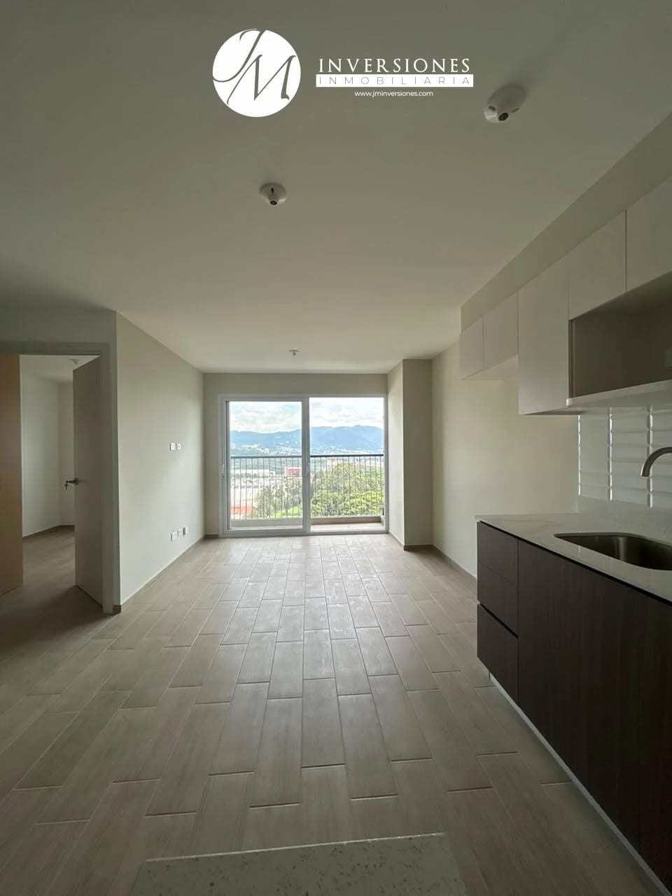 Apartamento en Venta de 2 Dormitorios en zona 12 — Apartamento en Venta en Andares Doce, Zona 12, Guatemala, Ciudad — foto 1 de 17