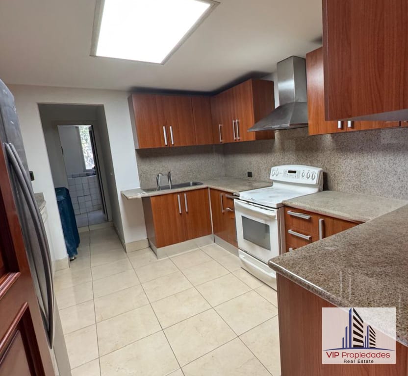 Marques del Valle, amplio apartamento en venta — Apartamento en Venta en Marqués del Valle, Zona 14, Guatemala, Ciudad — foto 6 de 14