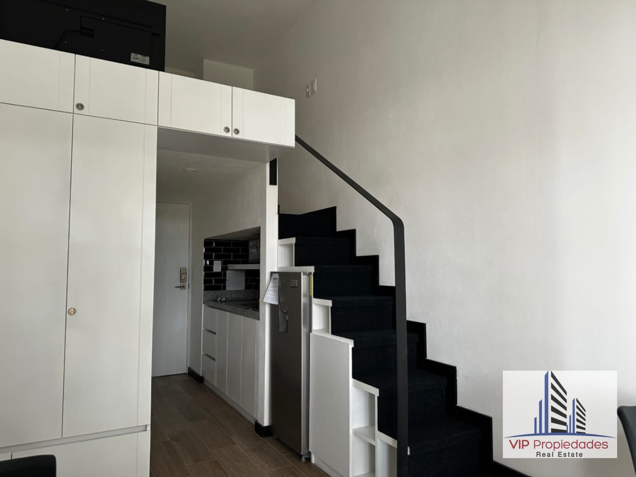 Lofts en alquiler, zona 10 — Apartamento en Alquiler en Urban Loft, Zona 10, Guatemala, Ciudad — foto 3 de 9