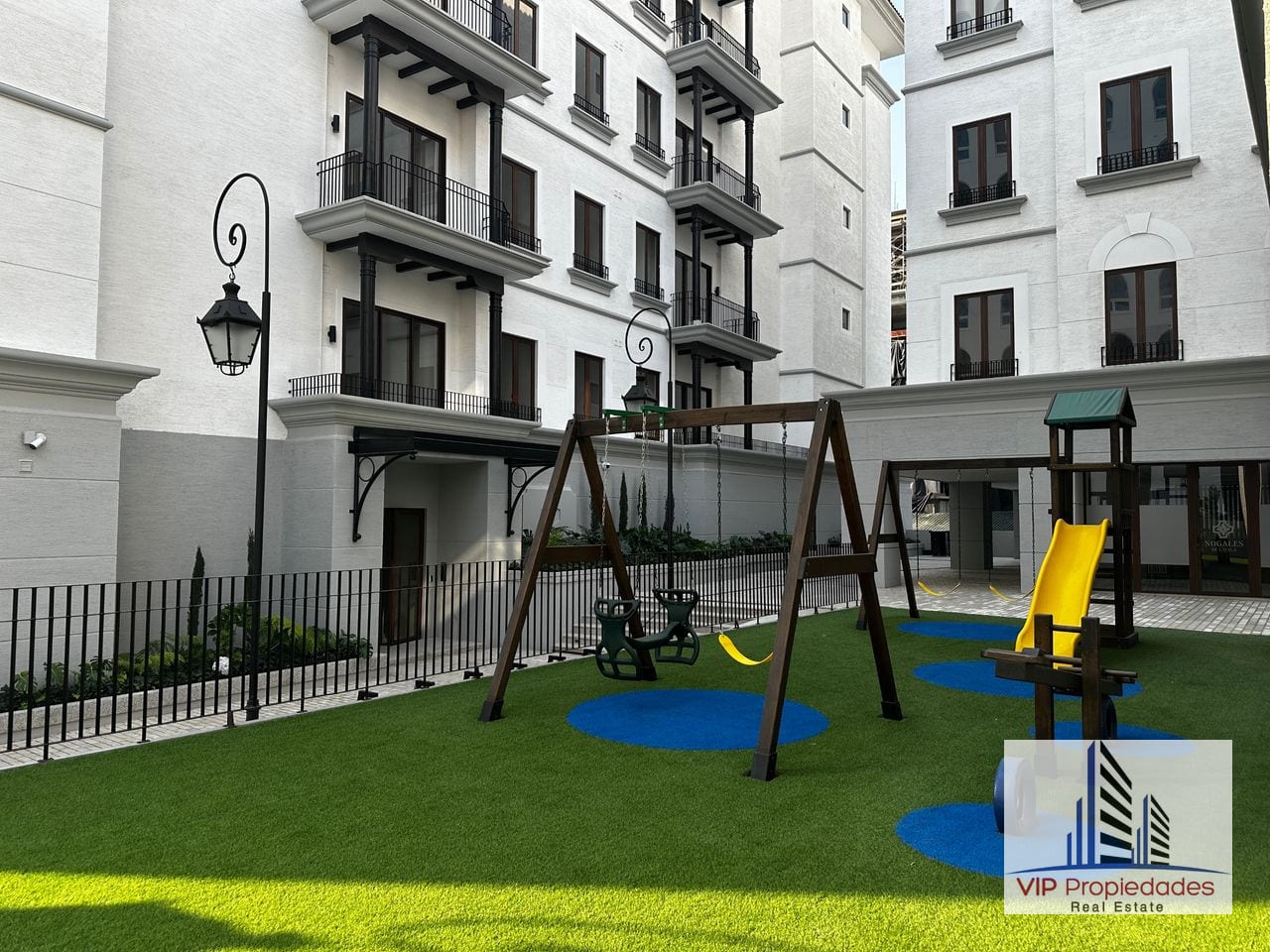 Zona 16, amplio apartamento en alquiler (copia) — Apartamento en Alquiler en Nogales de Cayalá, Zona 16, Guatemala, Ciudad — foto 9 de 17