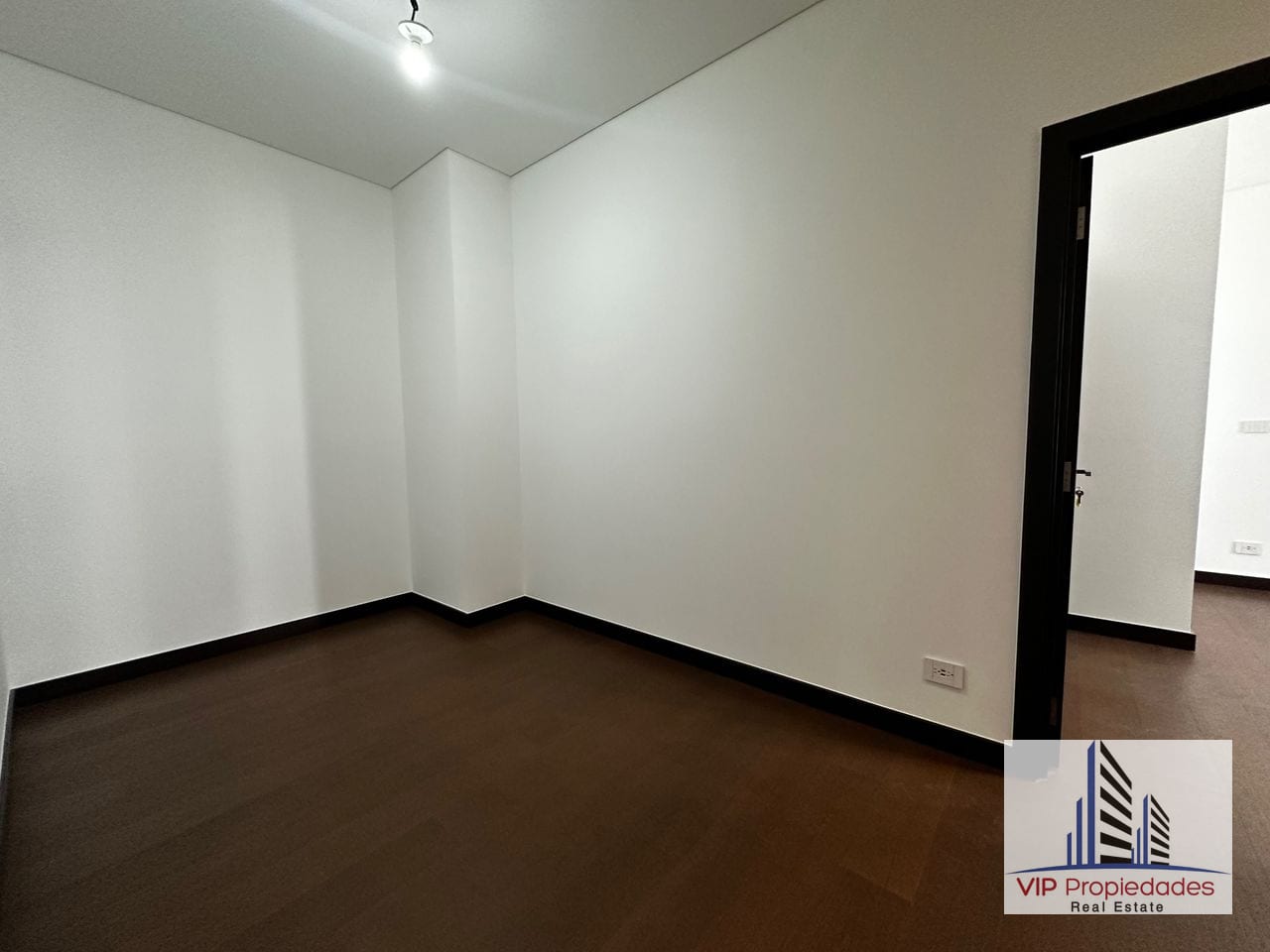 Zona 16, amplio apartamento en alquiler (copia) — Apartamento en Alquiler en Nogales de Cayalá, Zona 16, Guatemala, Ciudad — foto 8 de 17