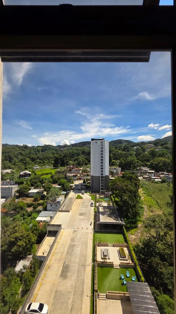 Apartamento en renta en Villas Granada Premium ll Santa Catarina Pin. — Apartamento en Alquiler en Villas Granada Premier 2, Santa Catarina Pinula, Guatemala, Ciudad — foto 16 de 17