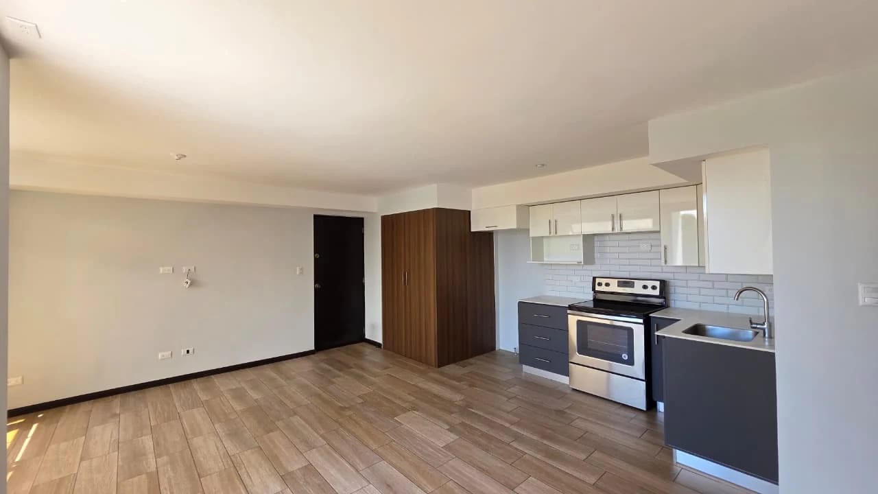 Apartamento en renta en Villas Granada Premium ll Santa Catarina Pin. — Apartamento en Alquiler en Villas Granada Premier 2, Santa Catarina Pinula, Guatemala, Ciudad — foto 17 de 17