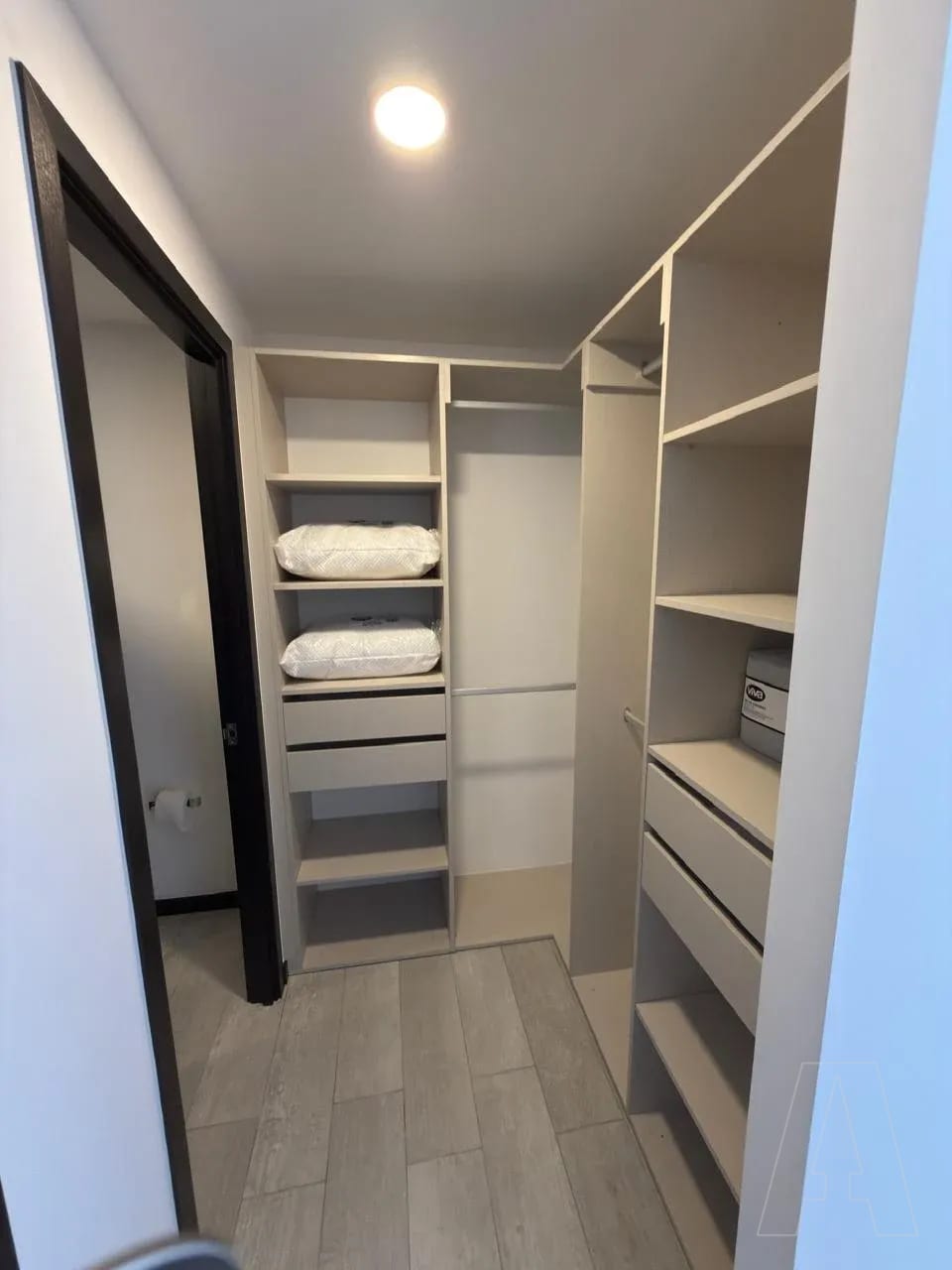 Apartamento en renta amueblado — Apartamento en Alquiler en Verdú, Zona 13, Guatemala, Ciudad — foto 6 de 14