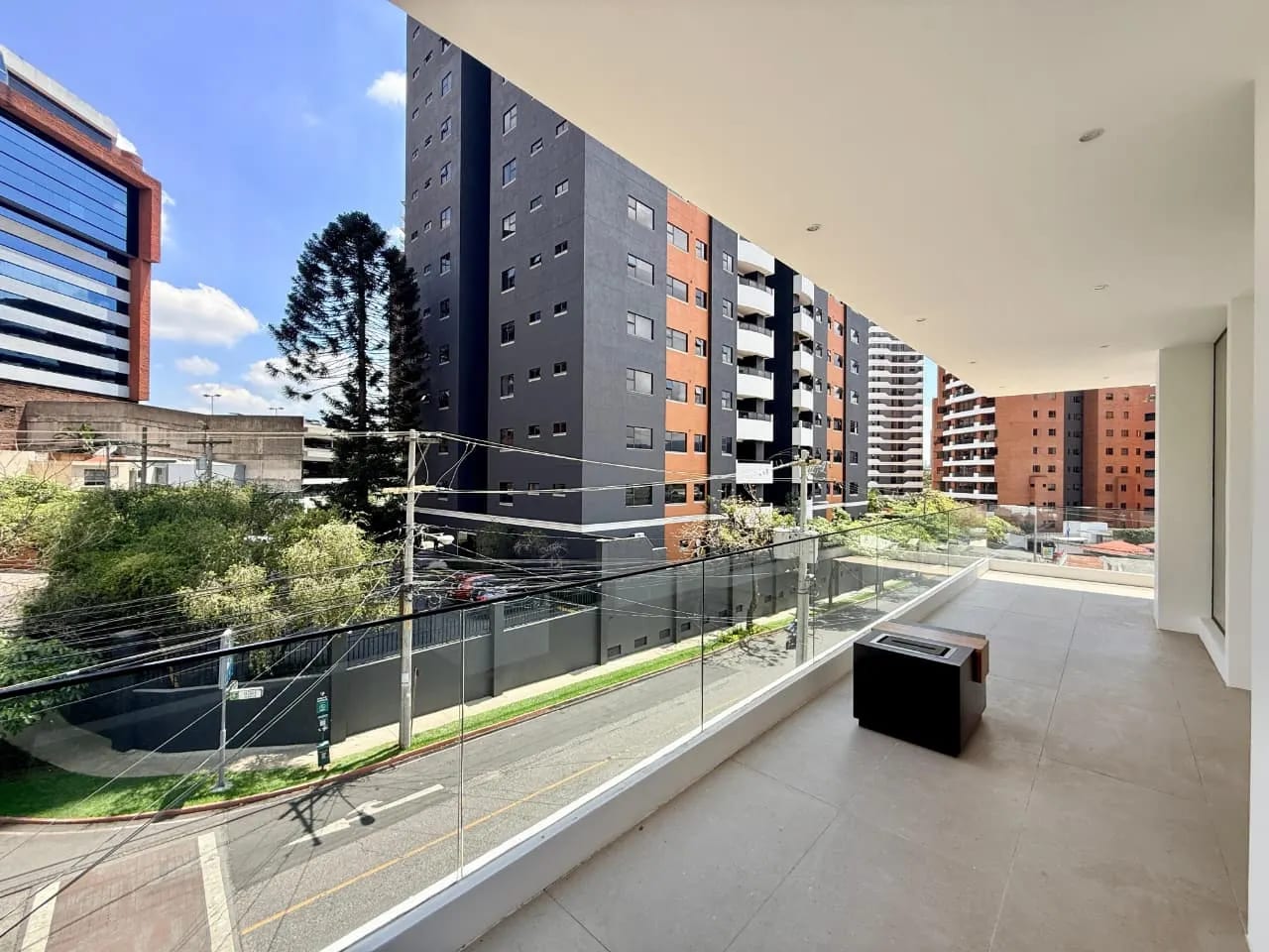 RENTA APTO NUEVO 2 HAB + BALCON AMPLIO ZONA 14 EDIFICIO TERO — Apartamento en Alquiler en Zona 14, Guatemala, Ciudad — foto 4 de 16