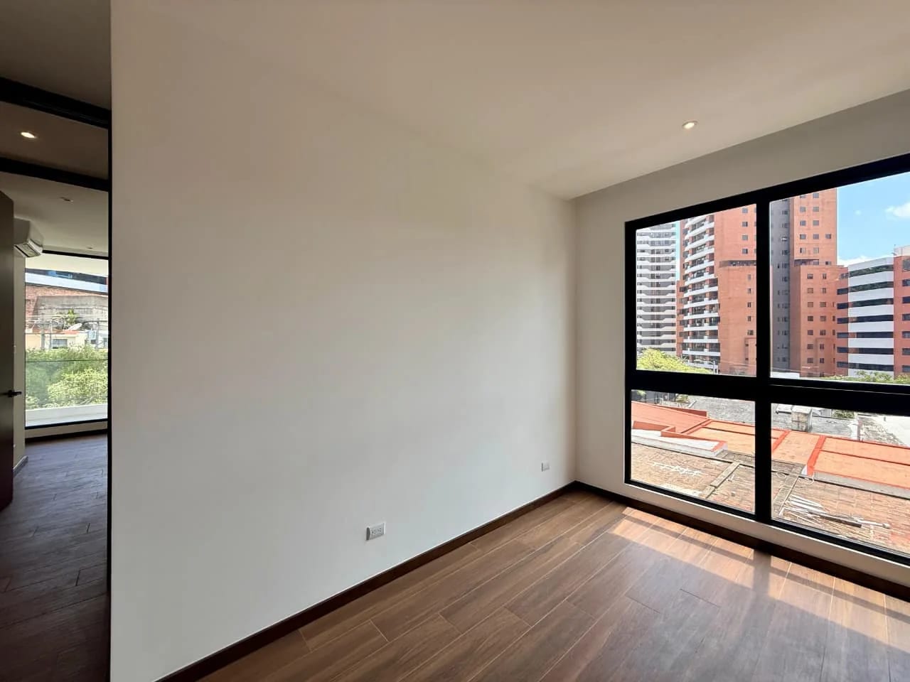 RENTA APTO NUEVO 2 HAB + BALCON AMPLIO ZONA 14 EDIFICIO TERO — Apartamento en Alquiler en Zona 14, Guatemala, Ciudad — foto 9 de 16