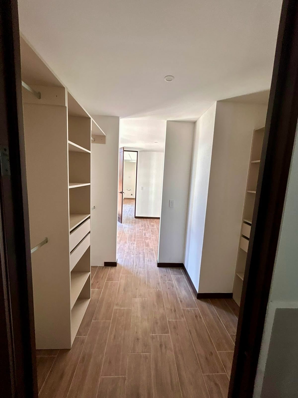 VENTA Apartamento nuevo una HAB zona 14 — Apartamento en Venta en Zona 14, Guatemala, Ciudad — foto 6 de 17