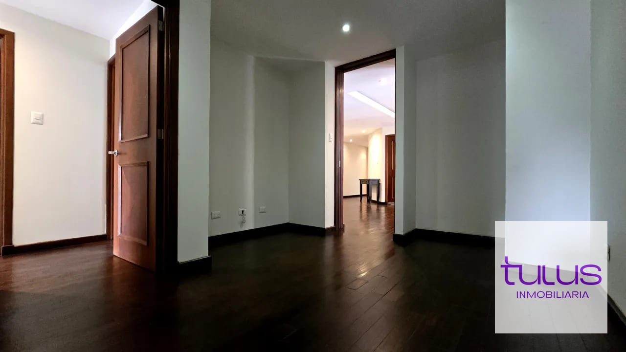 APARTAMENTO PREMIUM en alquiler en ZONA 10 — Apartamento en Alquiler en Zona 10, Guatemala, Ciudad — foto 3 de 6