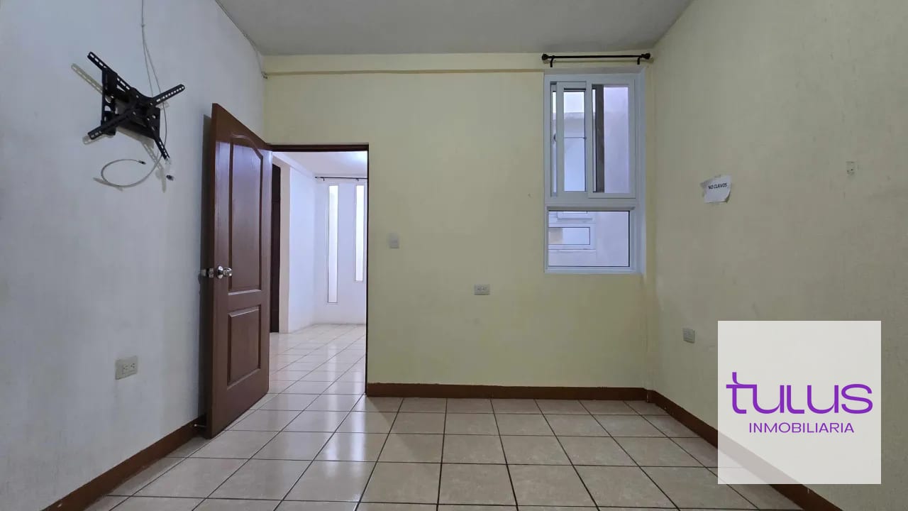 APARTAMENTO en alquiler en ZONA 4 — Apartamento en Alquiler en Zona 4, Guatemala, Ciudad — foto 3 de 6