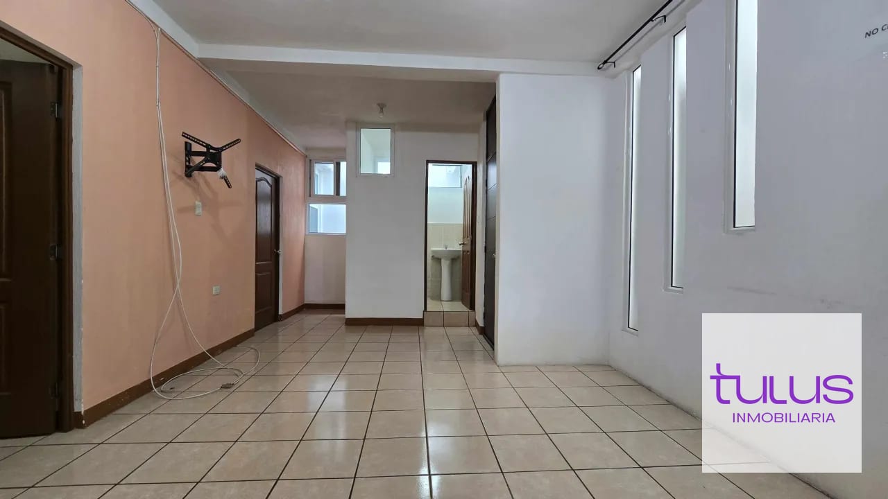 APARTAMENTO en alquiler en ZONA 4 — Apartamento en Alquiler en Zona 4, Guatemala, Ciudad — foto 4 de 6
