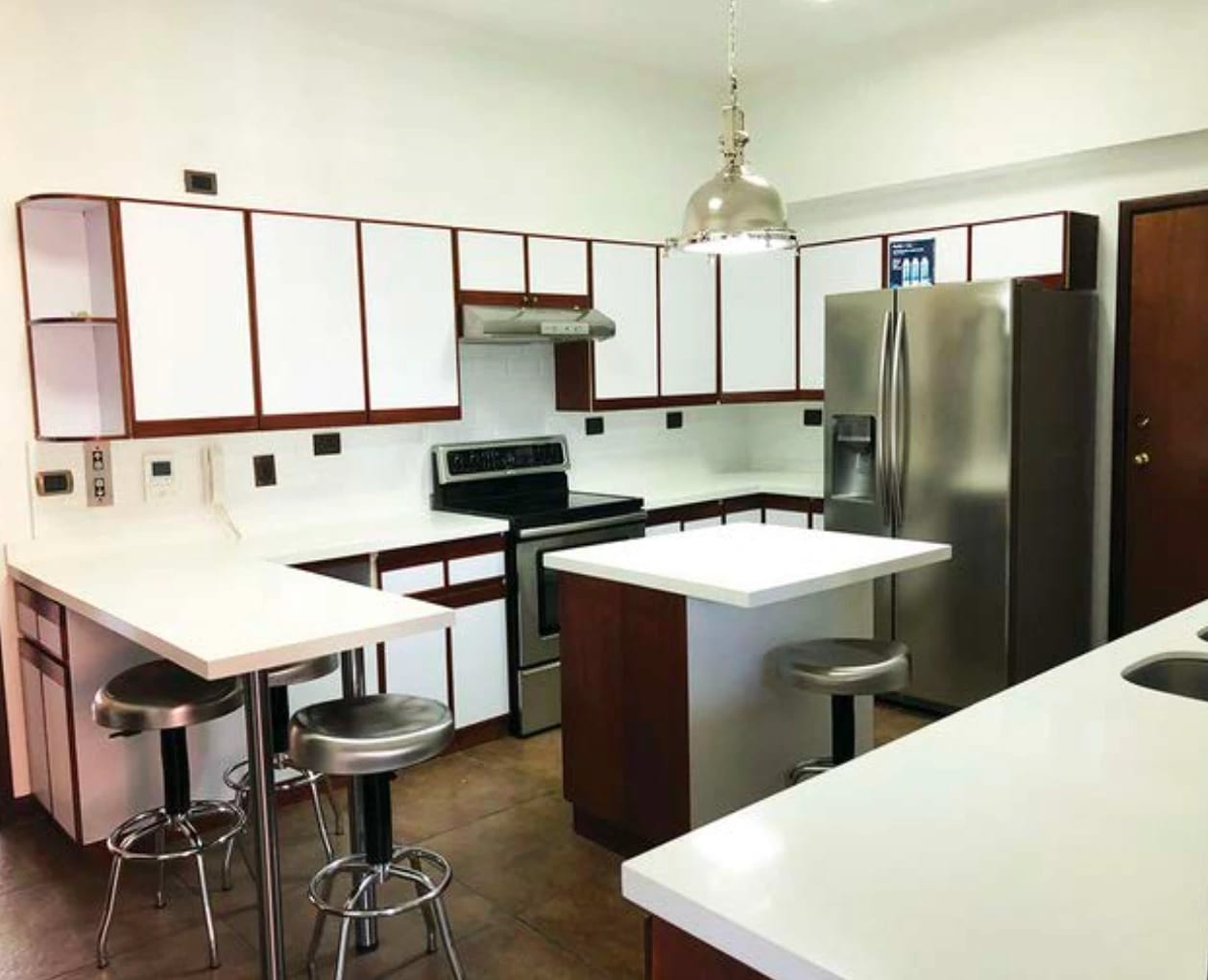 Apartamento Amueblado de lujo en zona 14 — Apartamento en Alquiler en Zona 14, Guatemala, Ciudad — foto 9 de 13