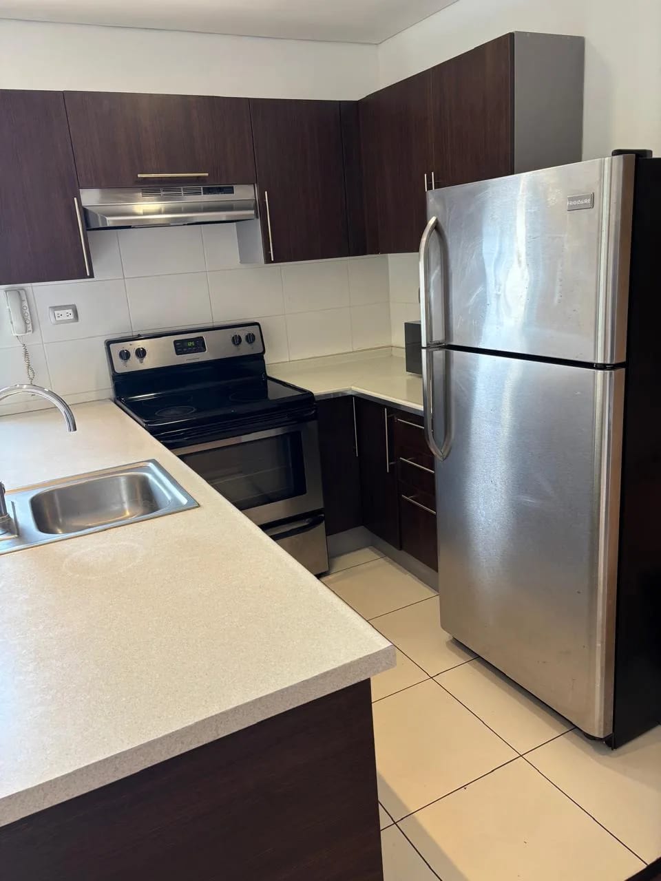 Apartamento exclusivo en zona 14 — Apartamento en Alquiler en Zona 14, Guatemala, Ciudad — foto 1 de 8