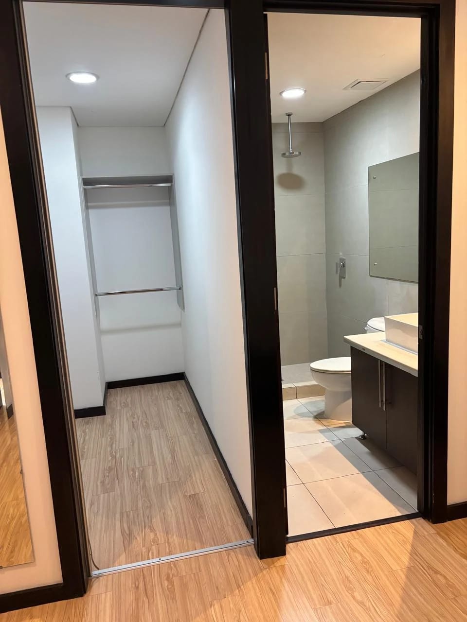 Apartamento exclusivo en zona 14 — Apartamento en Alquiler en Zona 14, Guatemala, Ciudad — foto 6 de 8