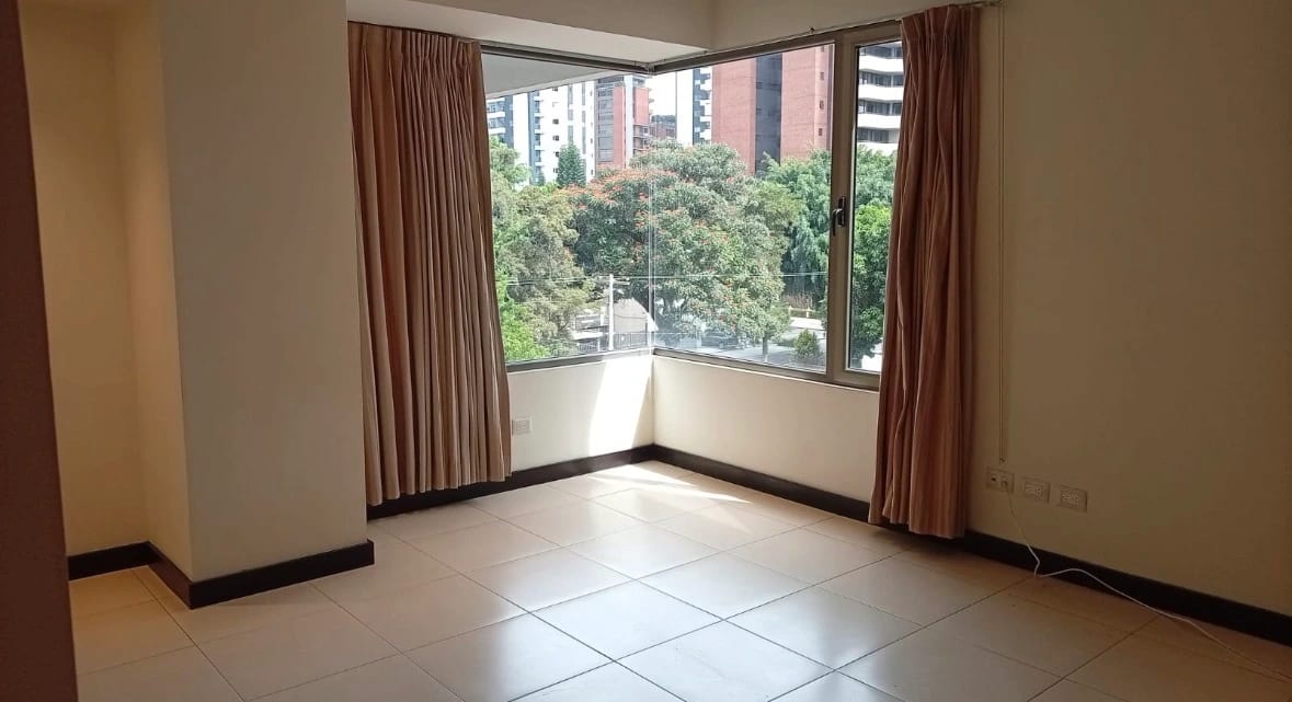 Apartamento en zona 14 — Apartamento en Alquiler en Zona 14, Guatemala, Ciudad — foto 3 de 10