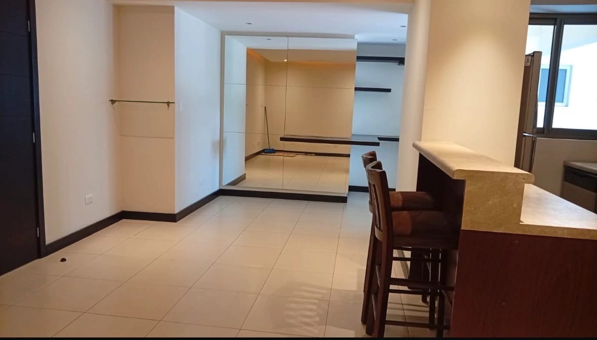 Apartamento en zona 14 — Apartamento en Alquiler en Zona 14, Guatemala, Ciudad — foto 4 de 10
