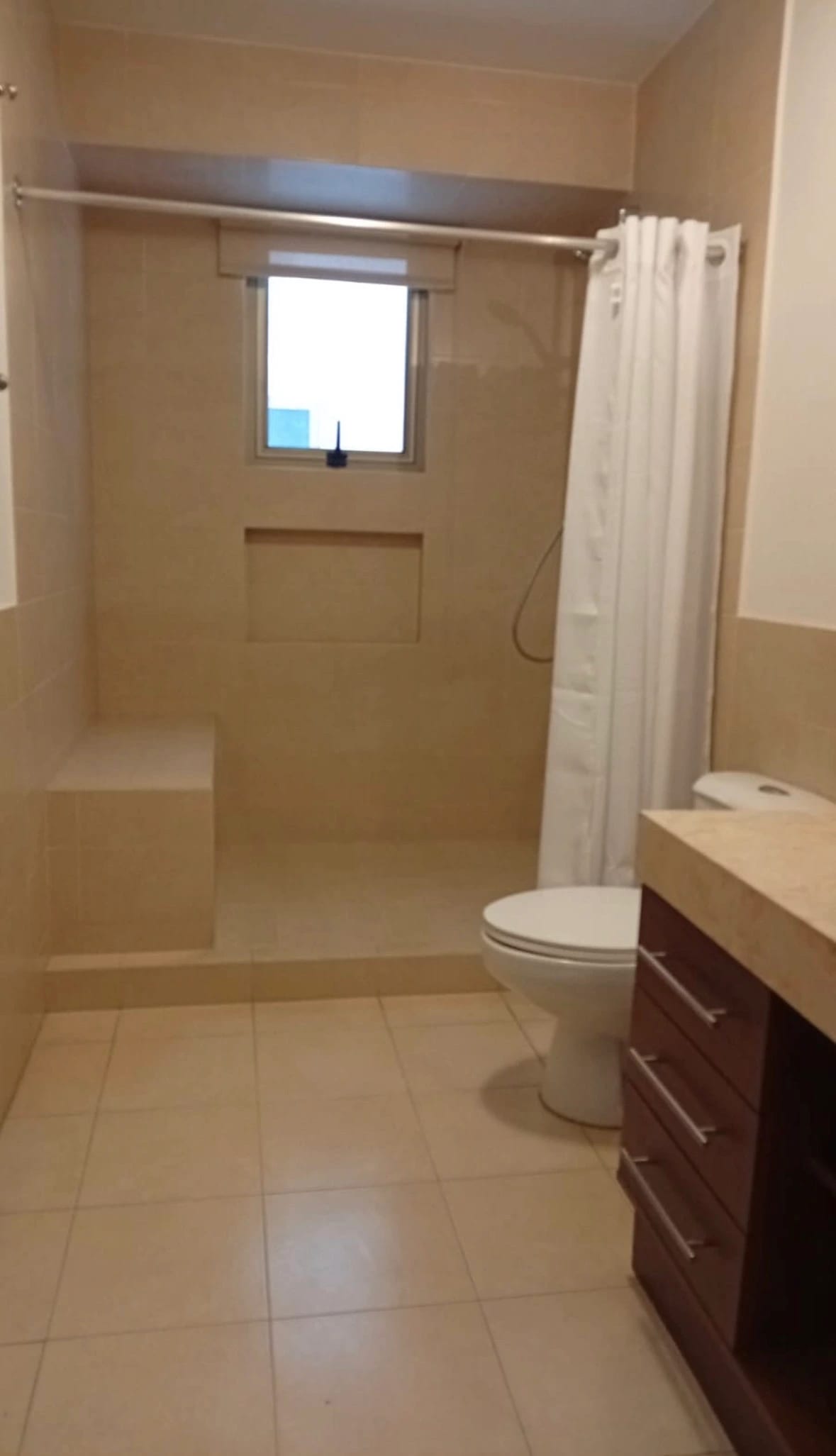 Apartamento en zona 14 — Apartamento en Alquiler en Zona 14, Guatemala, Ciudad — foto 10 de 10