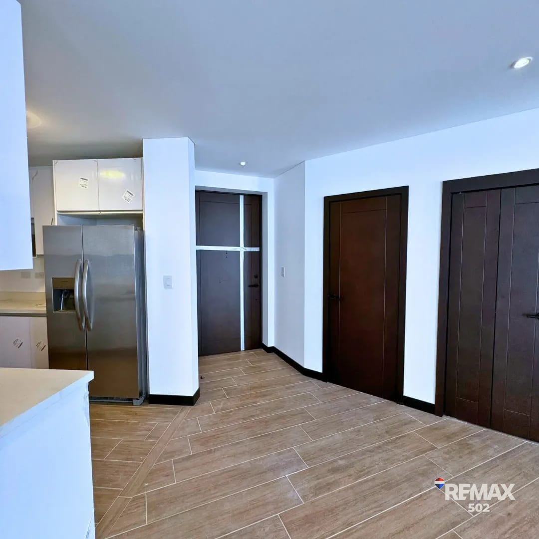 Apartamento en Renta Lirios — Apartamento en Alquiler en Zona 16, Guatemala, Ciudad — foto 2 de 11
