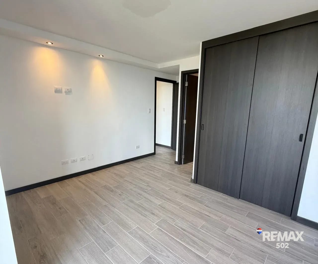 Apartamento en Renta - VALURE16 — Apartamento en Alquiler en Zona 16, Guatemala, Ciudad — foto 7 de 16
