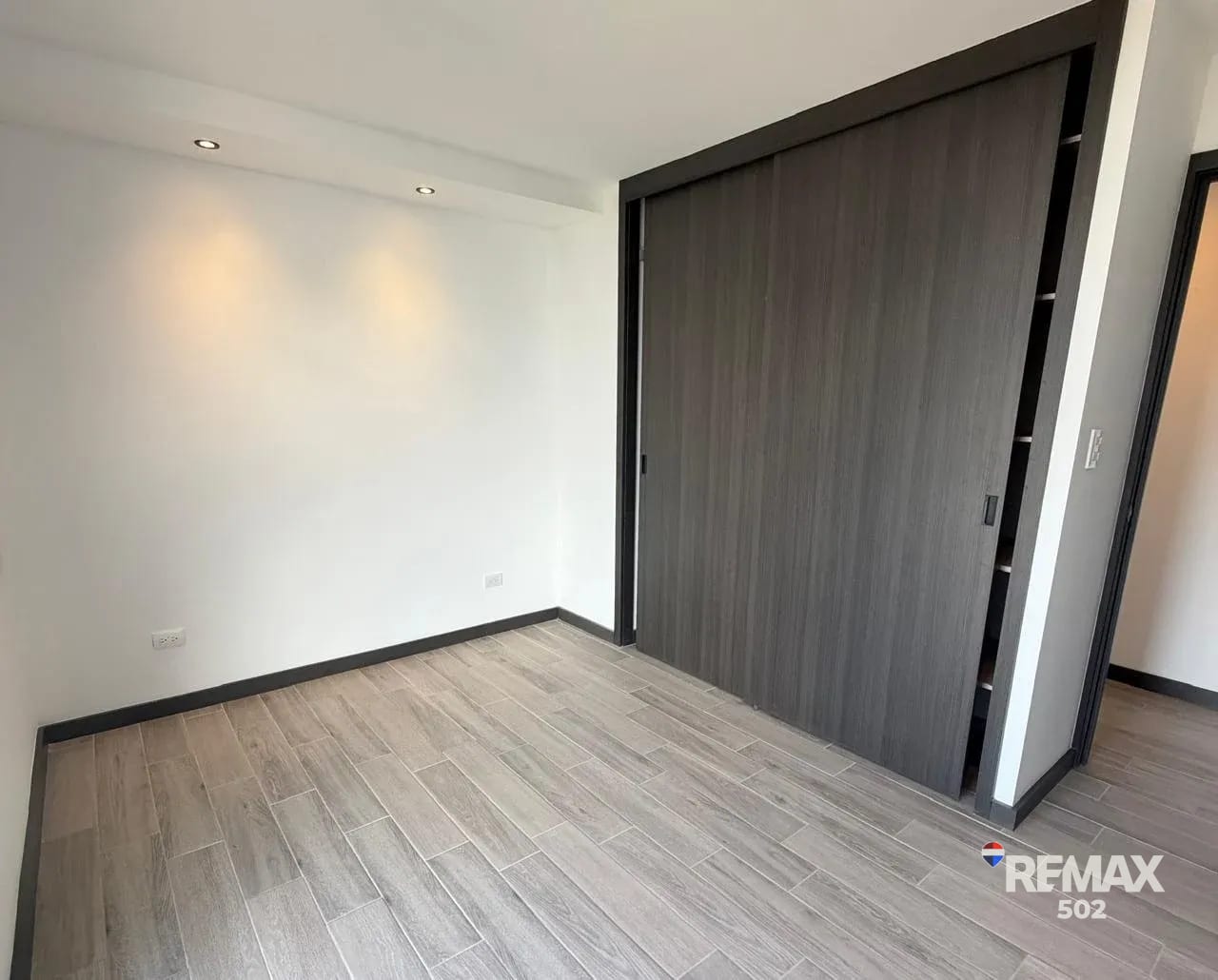 Apartamento en Renta - VALURE16 — Apartamento en Alquiler en Zona 16, Guatemala, Ciudad — foto 9 de 16