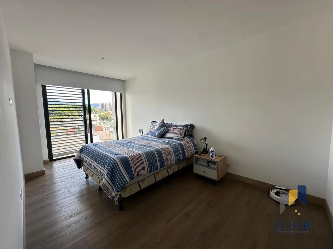 APARTAMENTO AMUEBLADO EN VENTA EN ZONA 15, 2 HABITACIONES — Apartamento en Venta en Zona 15, Guatemala, Ciudad — foto 9 de 15