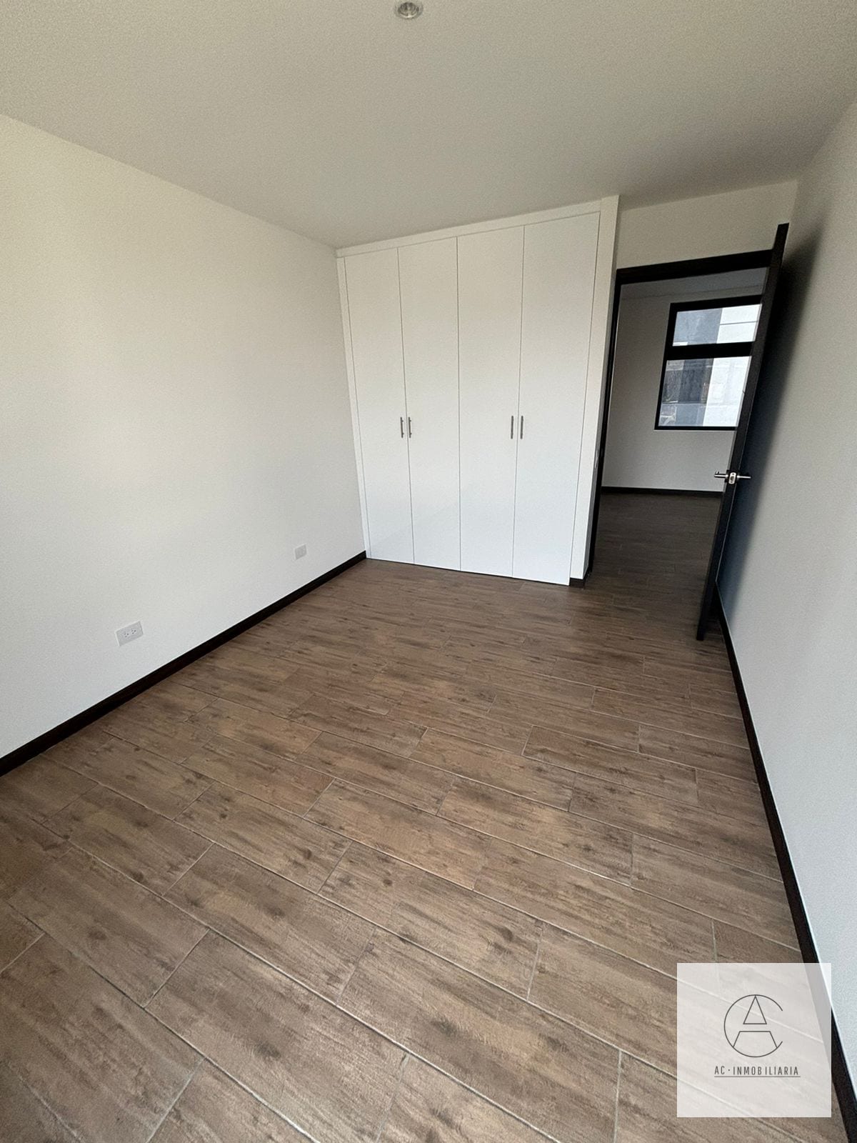 Apartamento en AURE en alquiler — Apartamento en Alquiler en Aure, Zona 13, Guatemala, Ciudad — foto 4 de 12