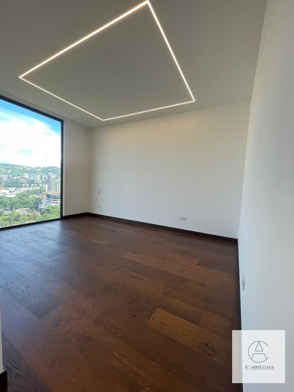 Apartamento en alquiler en zona 10 — Apartamento en Alquiler en Vasanta, Zona 10, Guatemala, Ciudad — foto 1 de 16
