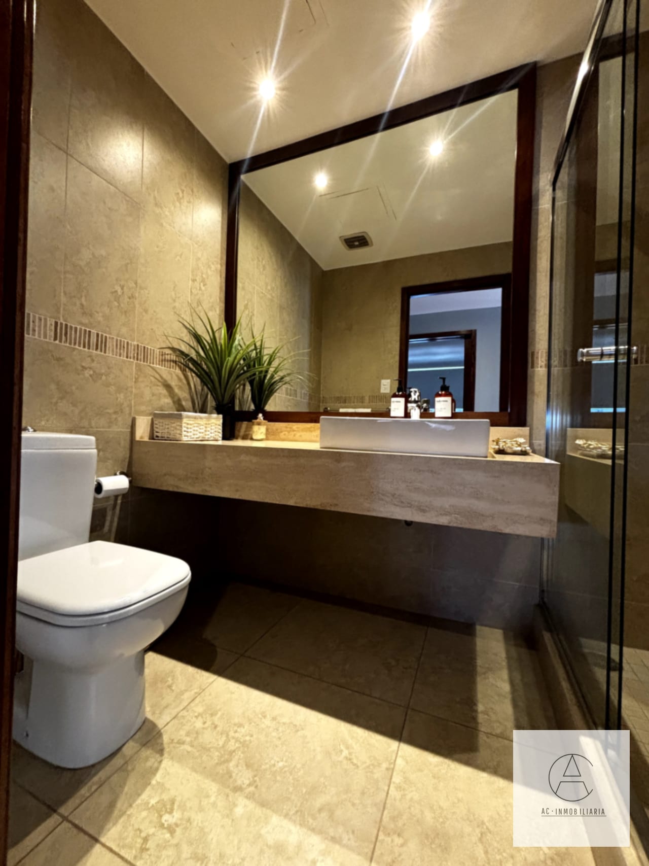 Apartamento de nivel completo en venta, zona 14 — Apartamento en Venta en Akoya, Zona 14, Guatemala, Ciudad — foto 6 de 17